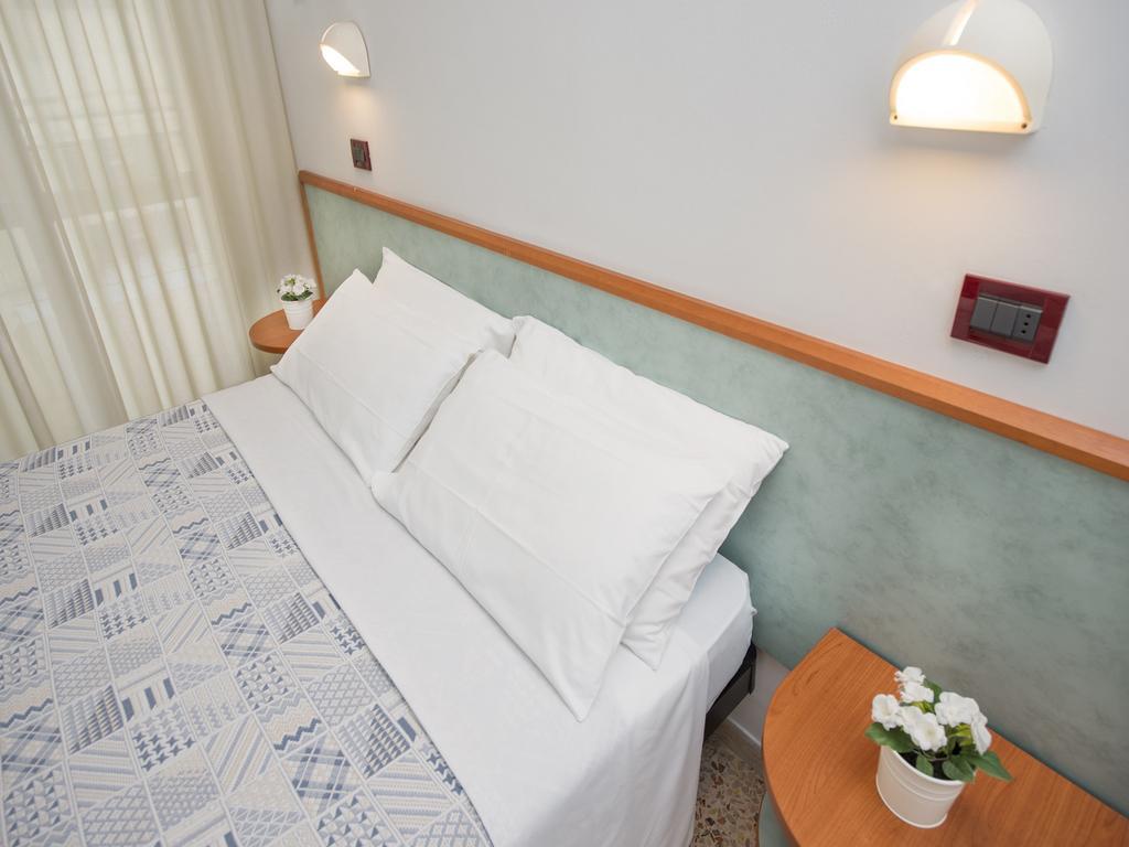 Hotel Mario チェゼナーティコ エクステリア 写真